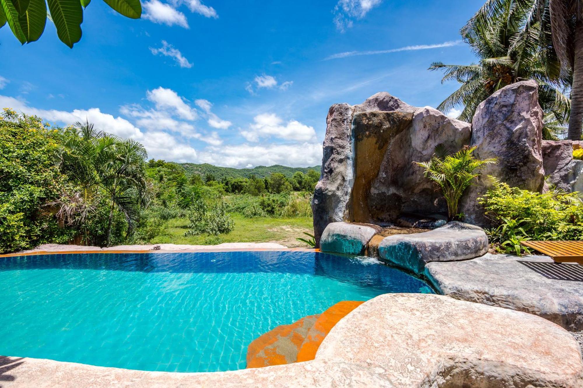 Huahin I-Din Poolvilla วิลล่ากลางธรรมชาติ วิวภูเขา เป็นส่วนตัว Zewnętrze zdjęcie